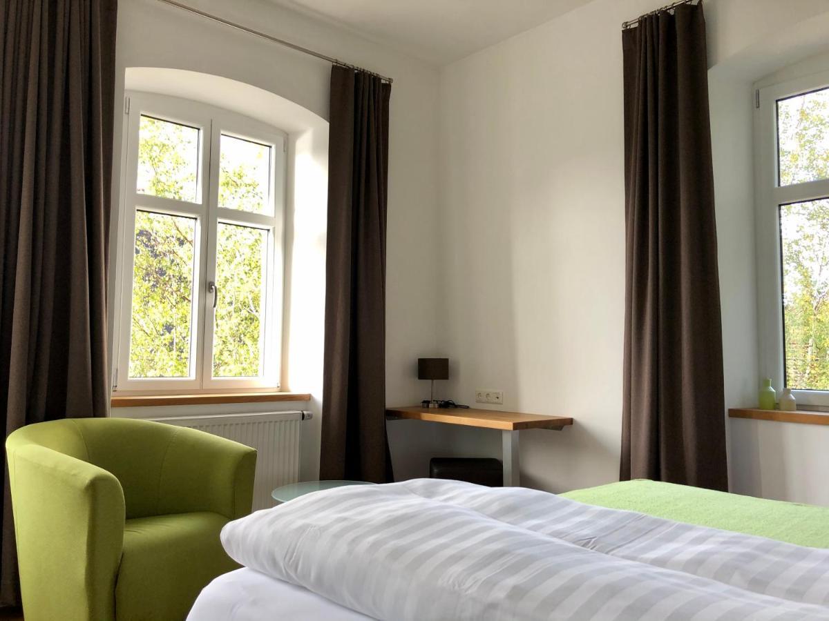 Das Logierhaus Bad Alexandersbad Esterno foto
